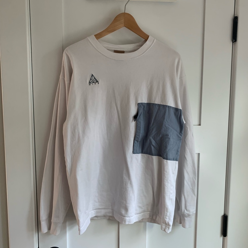 Nike ACG Longsleeve